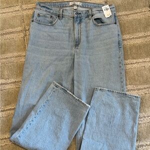 Abercrombie & Fitch The Baggy Low Rise Curve Love Jean Long Size 29